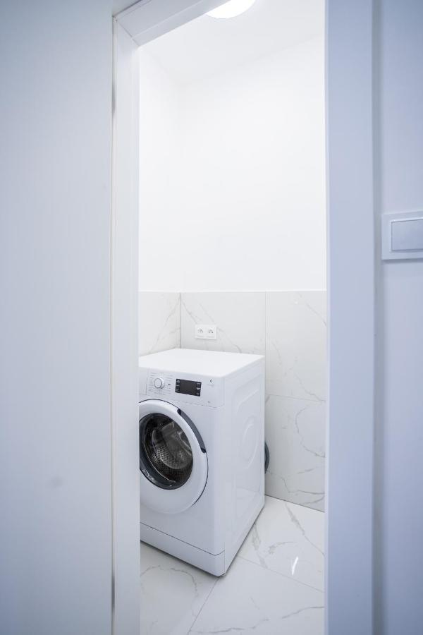 Flatbook - City Center Apartments Zabi Kruk Gdańsk Eksteriør billede